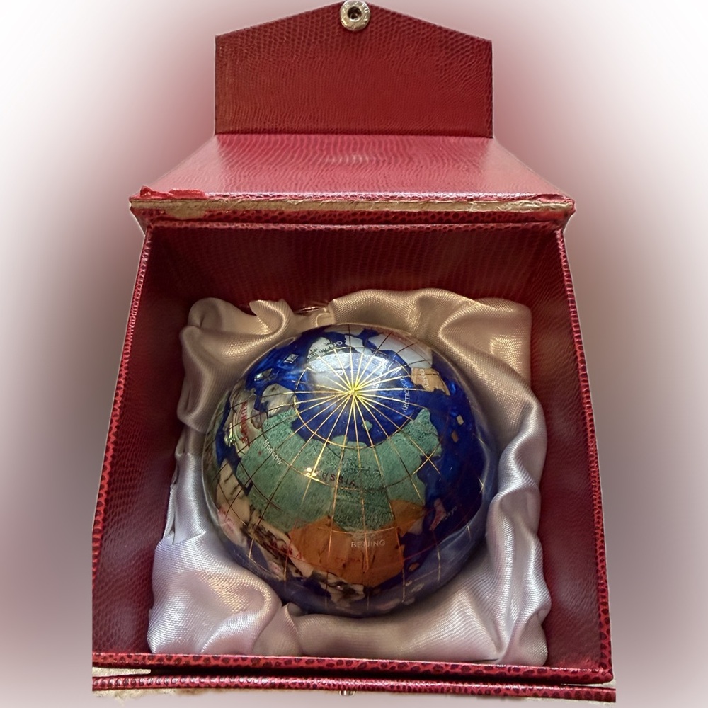 KALIFANO 3-inch gemstone globe paperweight